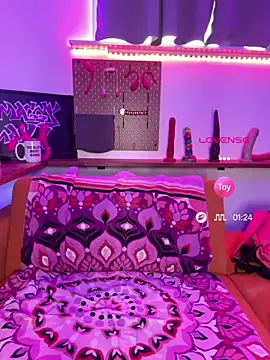 MaggyMayI's Live XXX Chat
