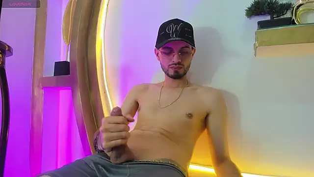 Liam_Drake Live XXX-Chat