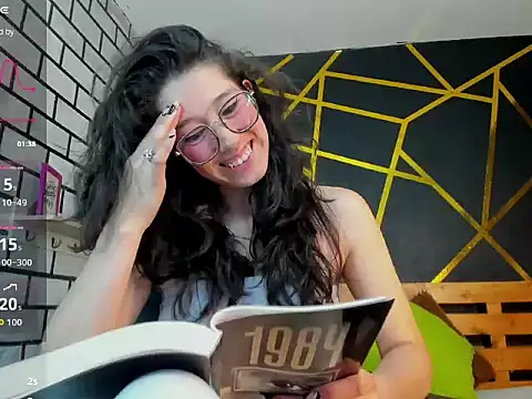 Živý XXX chat Sarah_Clarc