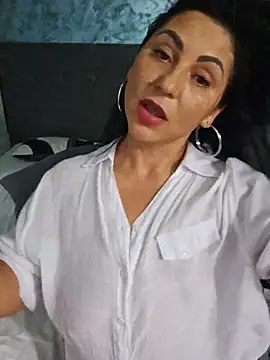 OhhhLauraxx Webcam show