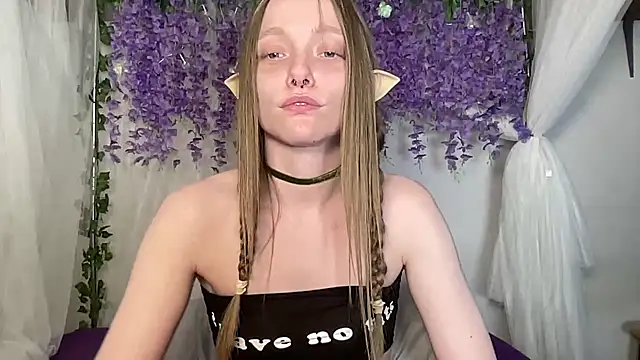 Онлайн чат XXX ElfGirlAna
