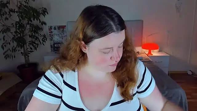 PolinaSalvatore live XXX chat