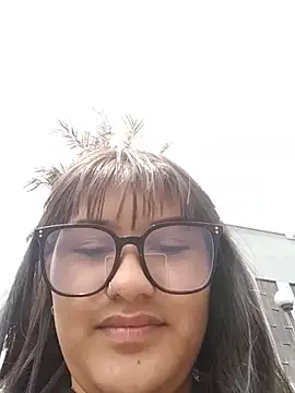 Emily-7 라이브 XXX 채팅
