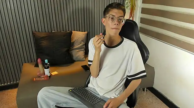 LianFerrer1 Live XXX-chat