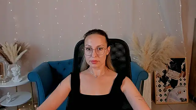 Czat XXX na żywo – Charlotte_Hudson