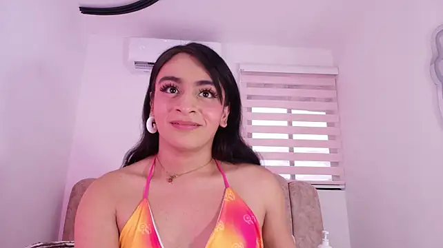 Malaia_thompson_'s Live XXX Chat