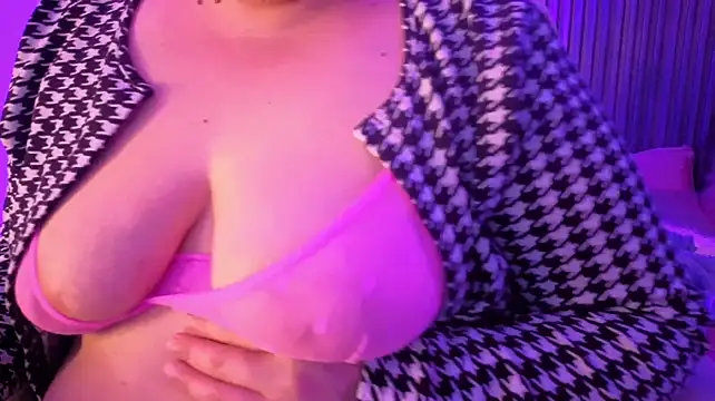 Czat XXX na żywo – RouseWright