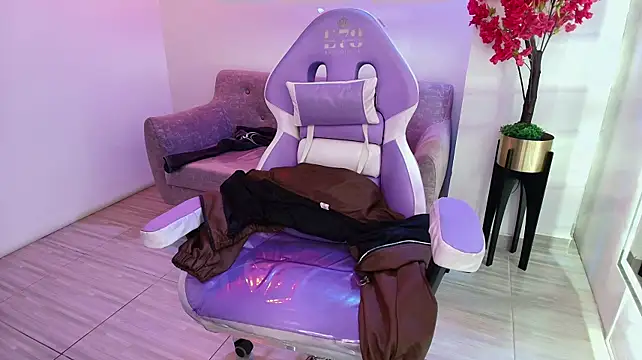 Rainy_doll Chat XXX live