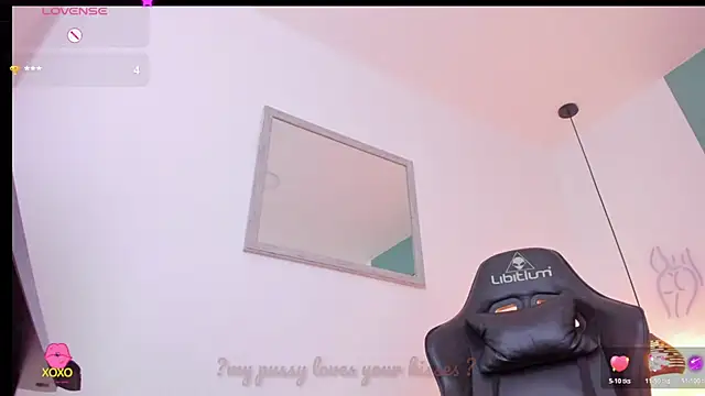 lucy_blue28 – Naživo XXX chat