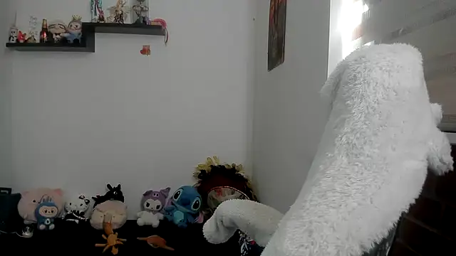 Chat +18 de Shaddycute_ ao vivo