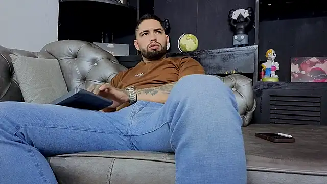 XXX chat uživo modela matteosantos