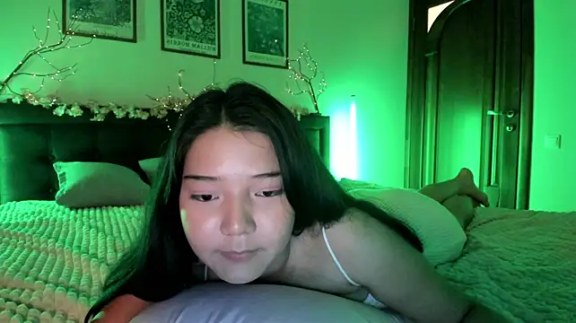 milana_marttt's Live XXX Chat
