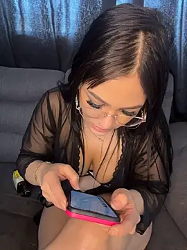 Emily_firee 라이브 XXX 채팅