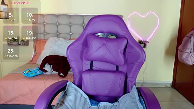 _naomi_s XXX чат на живо
