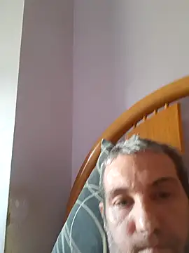 julaysabi: απευθείας συνομιλία ΧΧΧ