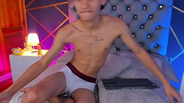 Show modela Trevor_Spencer na web-kameri
