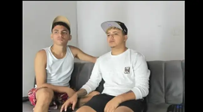 Charlie_Scorpion Chat XXX live