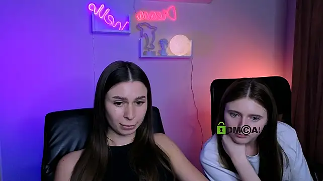 nekky_mouse's Live XXX Chat