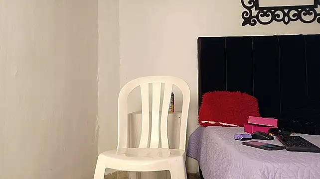 LunayDream Pertunjukan Webcam
