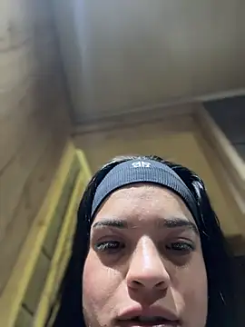 JuanitaMore01 Adlı Modelin Canlı XXX Sohbeti