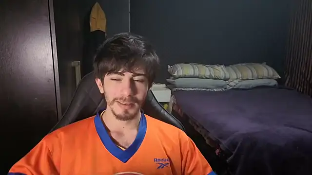 skinny-bwc's Live XXX Chat