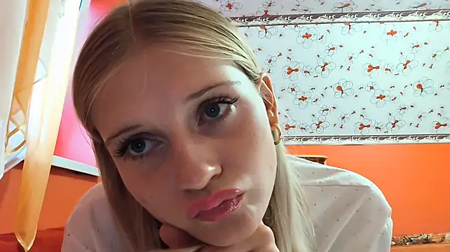 LavelleHolbrook Live XXX Chat