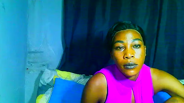 freaky_naughty Chat XXX in diretta