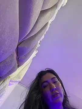 Živý XXX chat KathiaJenner