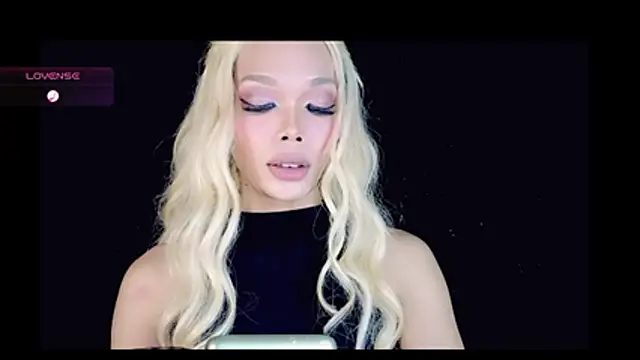 צ'אט XXX בשידור חי של PRETTY_BIGCOCK1
