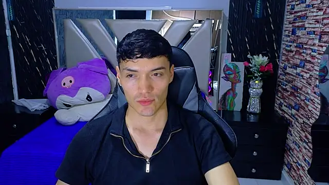 Aron_Darkx – webcam-show