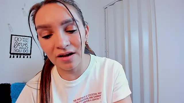 miataylorr1's Live XXX Chat
