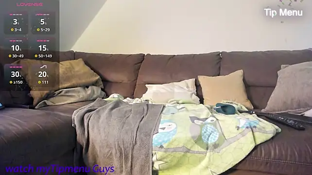 BigUncut_19x6 Webcam-Show