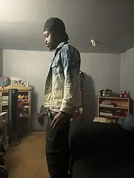 TheMightyDxXx Show in webcam