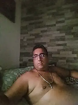 ADRIAN_ADI40 Chat XXX live
