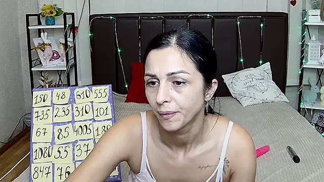 دردشة EvaClarkk الجنسية المباشرة