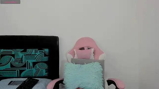 Chat XXX en directo de Layla_Sia