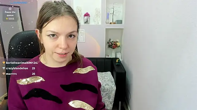 Persephoni Adlı Modelin Canlı XXX Sohbeti