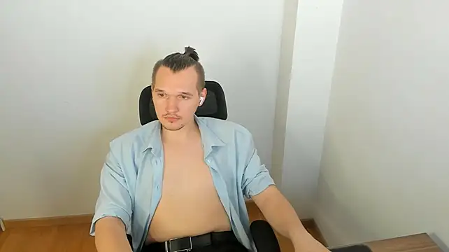 Faelan_Drift live XXX chat