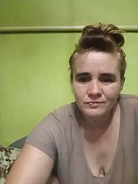 SannyMILF 现场XXX聊天