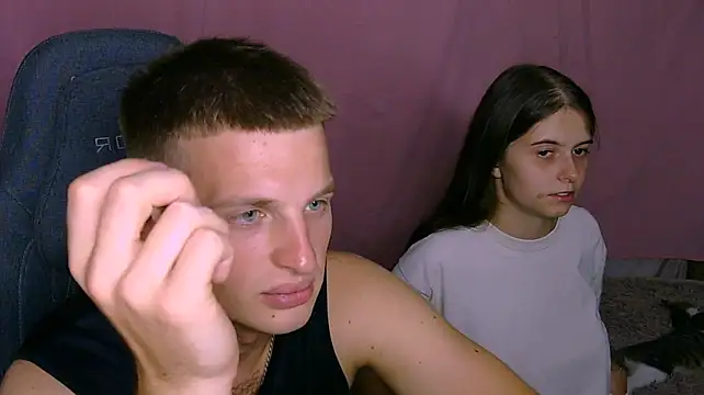 Pokazy przed kamerką – TommyandRozzy