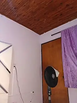XXX chat uživo modela LuciiferBlack