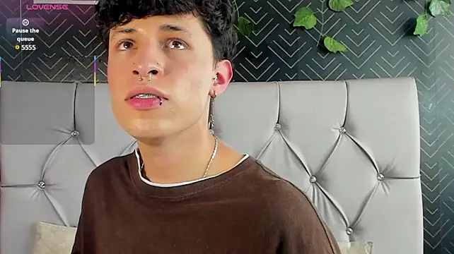 Axel__Evans' Live XXX Chat