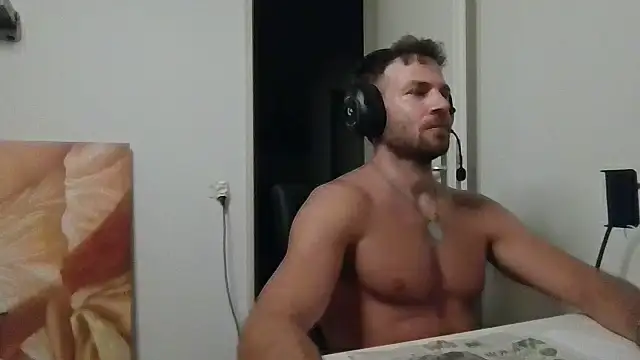 Chatroom XXX en direct de alpha-hunk