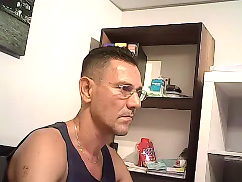 mastercharisma35 Live XXX-Chat