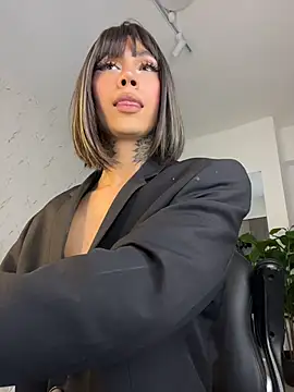 Онлайн чат XXX miss_tatiana_