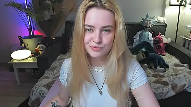 Alexa_Pirs 라이브 XXX 채팅