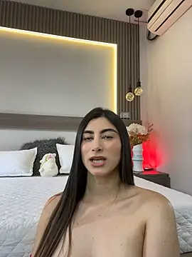 evelyn_hills 现场XXX聊天