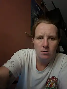 wetgerman_2n Live XXX chat