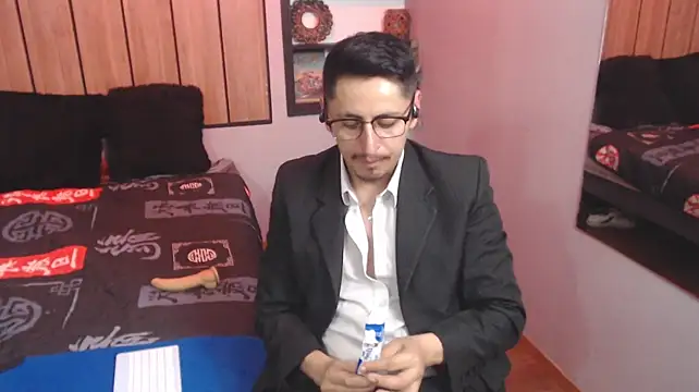 Živý XXX chat kevin_23_