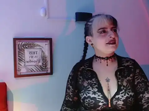 ValkiriaFoX Adlı Modelin Canlı XXX Sohbeti